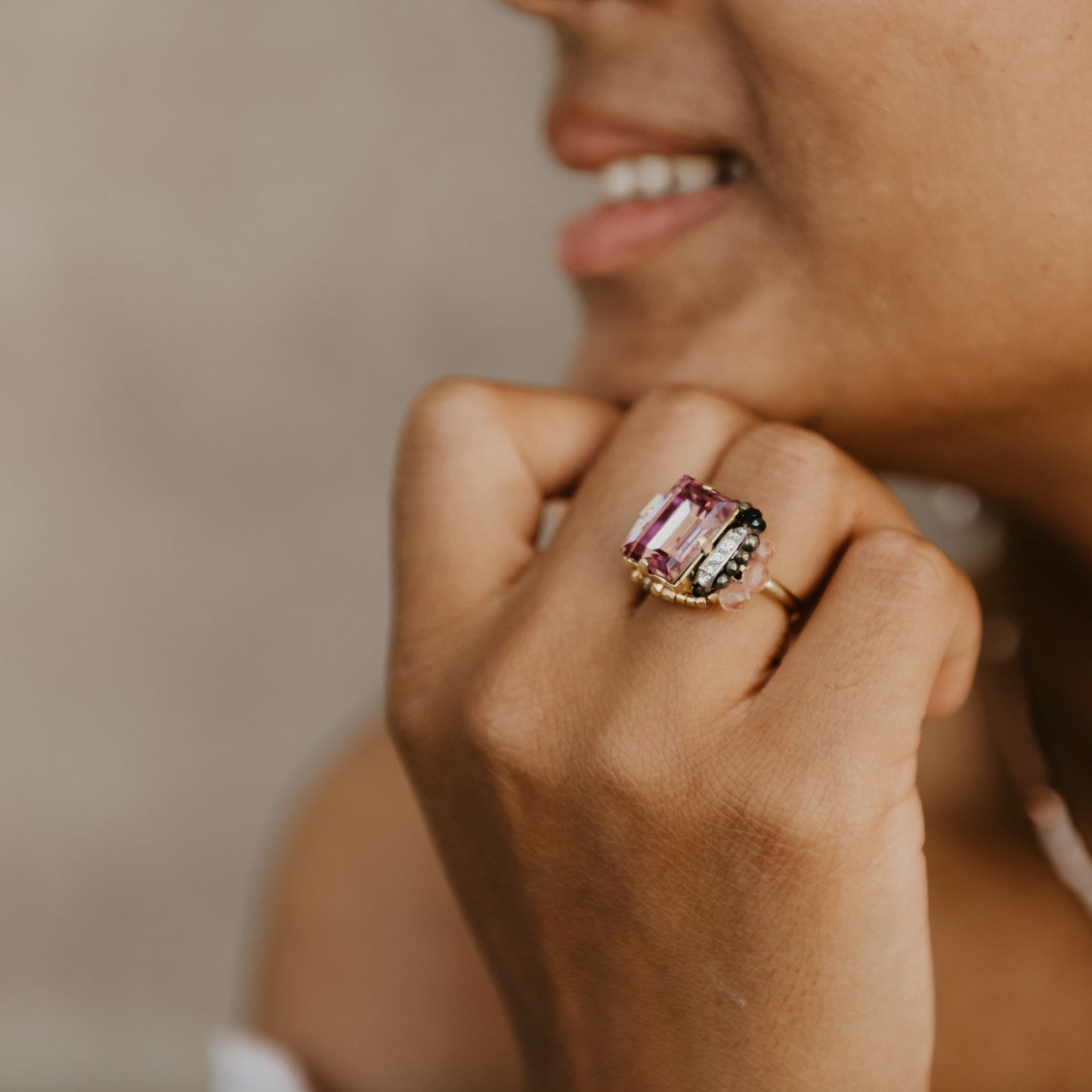 Stella Cocktail Ring med Swarovski.